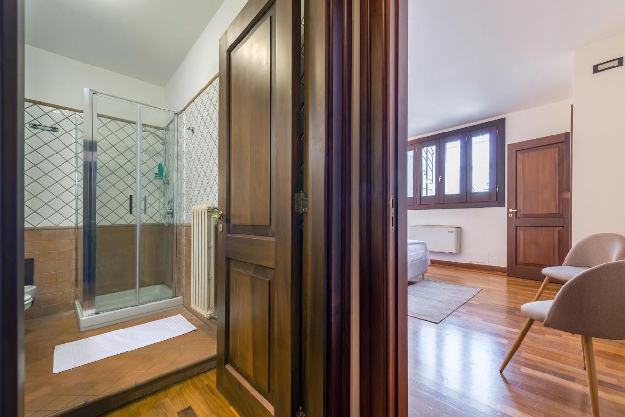 Goodstay Palazzo Marini Suite Lecce Ngoại thất bức ảnh