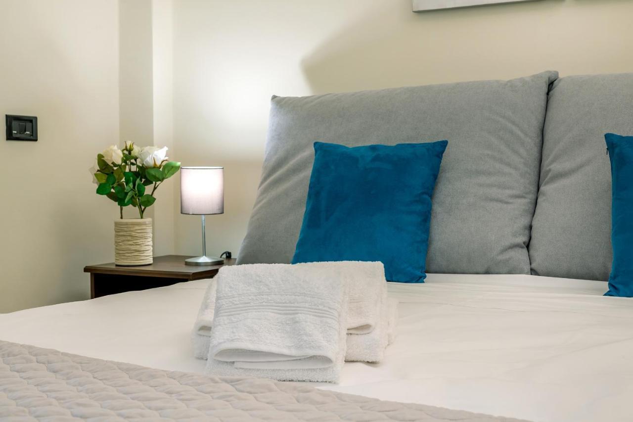 Goodstay Palazzo Marini Suite Lecce Ngoại thất bức ảnh